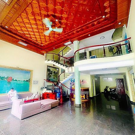 Nha Nghi Ngoc Ha Hotell Ha Long Eksteriør bilde
